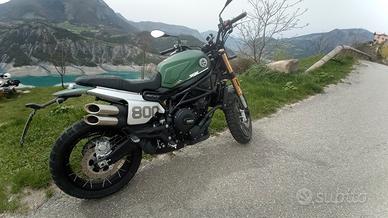 Benelli leoncino 800 trail 
