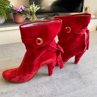 Stivaletto rosso scamosciato 39