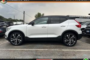 VOLVO XC40 D4 AWD Geartronic R-design - TETTO