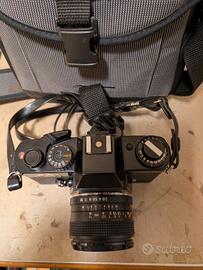 Macchina fotografica reflex Yashica FR I