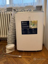 Electrolux EXP26U538HW condizionatore portatile ca
