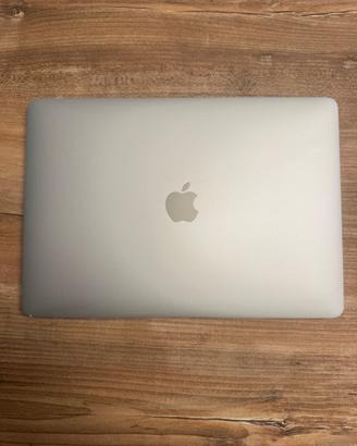 MacBook Pro 2017 - 13” - 8GB - 256GB SSD