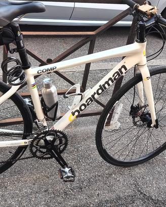 bicicletta ibrida strada/cita
