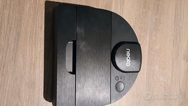 robot aspirapolvere marca neato