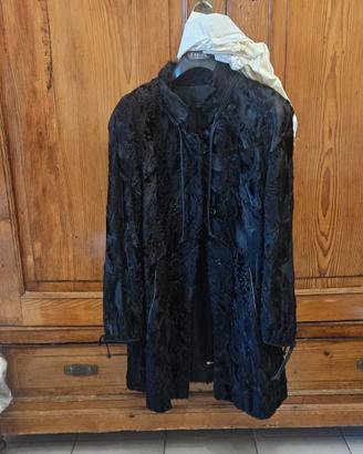 Cappotto pelliccia Astrakan nero taglia M