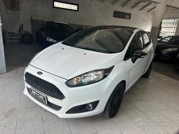 Ford Fiesta 1.4 5 porte Bz.- GPL Black & White Edi