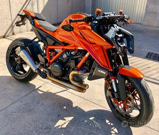 KTM Duke 1390