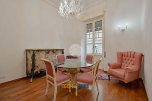 4 LOCALI A LA SPEZIA