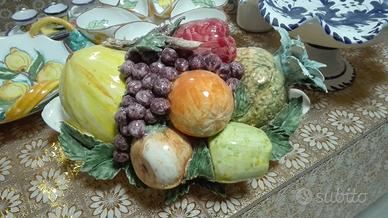 Frutta vassoio centro tavola mobile casa dipinto