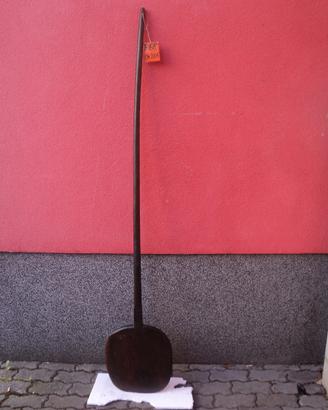 Pala antica da forno con F 68