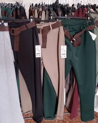 Stock dì abbigliamento donna