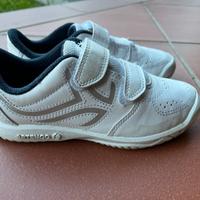 Scarpe ginnasti a bambino/a n.30
