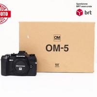 Olympus OM-5