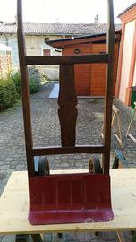 Carrello portatutto (in legno)