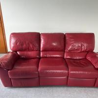 Divano con sedute laterali ribaltabili