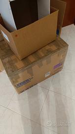 cassa acustica vintage danneggiata