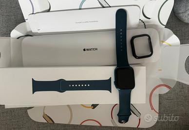 Apple watch serie 7 45mm con scatola e accessori