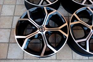 CERCHI 17 ORIGINALI NISSAN COD:1988