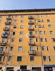 3 LOCALI A ROMA