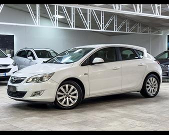 OPEL Astra 1.7 CDTI 110CV 5 porte Elective - PER