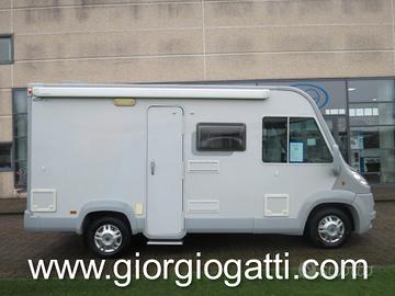 CAMPER MOTORHOME PILOTE CITY VAN 57 CON LETTI A CA