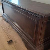 Cassapanca antica restaurata