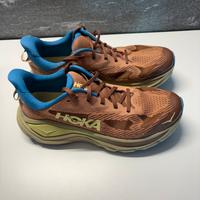 Hoka Challenger 8 running