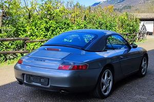 Porsche 911 Carrera 2 Cabrio