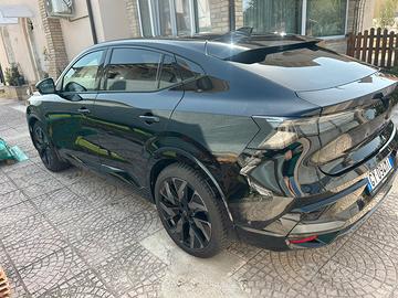 RENAULT RAFALE E-TECH FULL HYBRID 200 CV