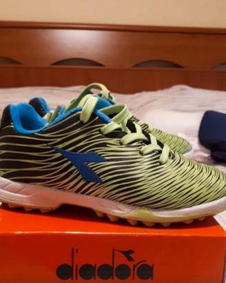Scarpe da calcio bambino n. 30 Diadora 