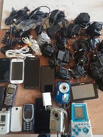 telefonini... macchine foto.. componentistica 