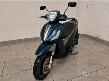 Piaggio Beverly 300 s