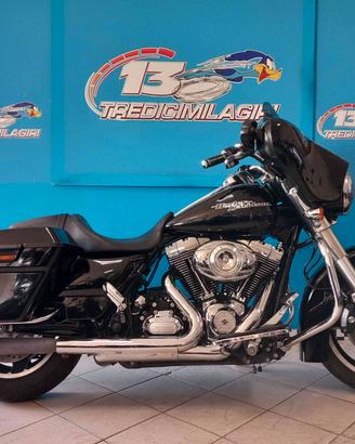 HARLEY-DAVIDSON FLHX 1690 STREET GLIDE