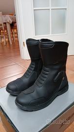Stivaletti da moto uomo num.41  marca FALCO D30