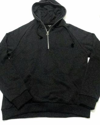 Pile Felpato Black con cappuccio a chiusura totale