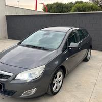 OPEL ASTRA 1.4 BENZINA EURO 5 SW SPORT ANNO 2011