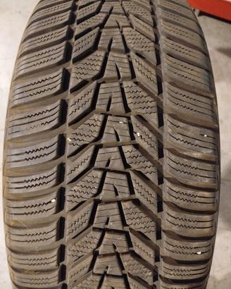 N2 gomme invernali (2500km)
Hankook 235 55 R