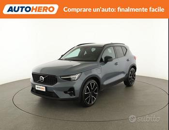 VOLVO XC40 YP45129