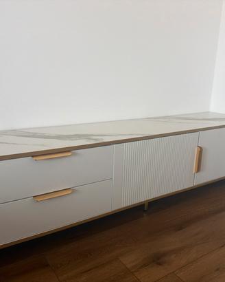comodino tv
