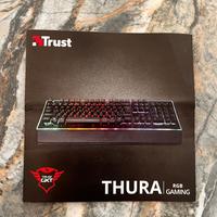 Tastiera gaming Trust Thura cin tappetino gaming