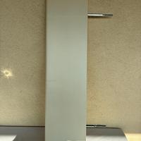 Mensola con  2 staffe in acciaio