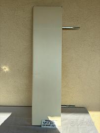 Mensola con  2 staffe in acciaio