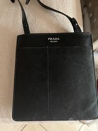 Postina PRADA