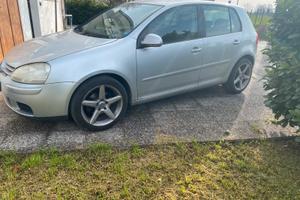 Golf 5 1.6 con impianto a metano