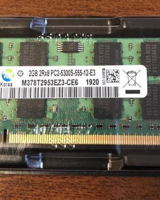 RAM Samsung 2 GB DDR2 SODIMM PC2-5300 6400- 667MHz