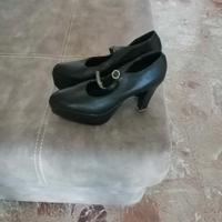Scarpe nere pelle italiana con tacco alto e zeppa 