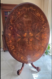 TAVOLO A BANDIERA XVIII SECOLO
