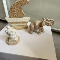 Statuette in pietra
