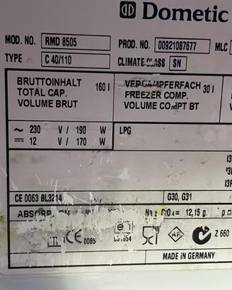 Frigo trivalente Dometic