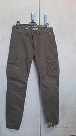 Pantaloni taglia 30
